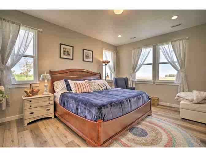 Family-Friendly Two-Night Stay at a Vacation Home