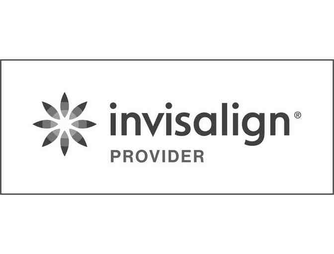 Invisalign treatment by Dr Geoffrey Davis - Clear teeth aligners!