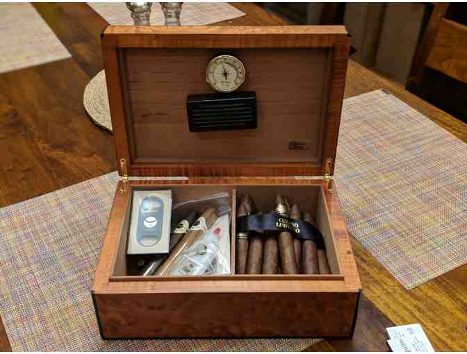 Michael Dixon Humidor with 20 cigars - Photo 1