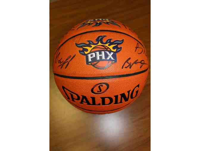 Autographed Phoenix Suns 2015-16 Team Ball