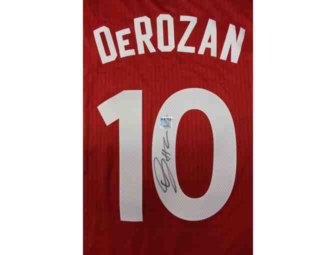 Autographed DeMar DeRozan Toronto Raptors Jersey