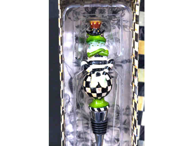 Checkered gift bag and Frog wine stopper