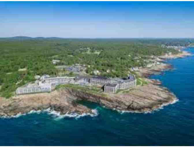 Cliff House Oceanview Room for 2 Nights-Cape Neddick, Maine