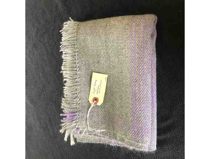 Beautifully Hand-woven wool/rayon wrap/scarf - Photo 3