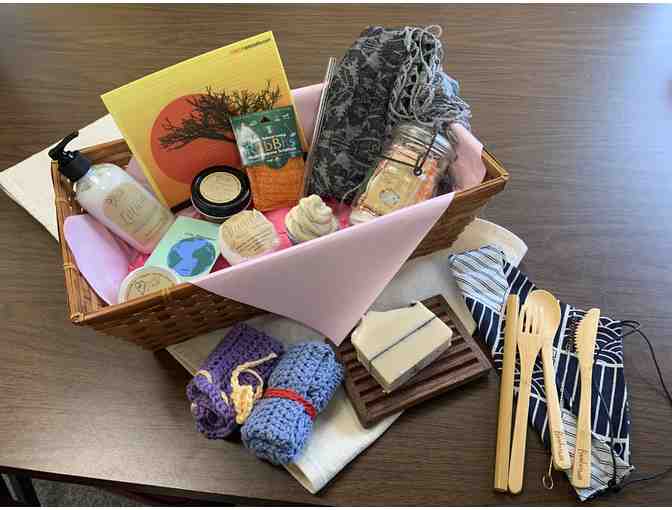 Clean Living gift basket from Tip Toe Eco - Photo 3
