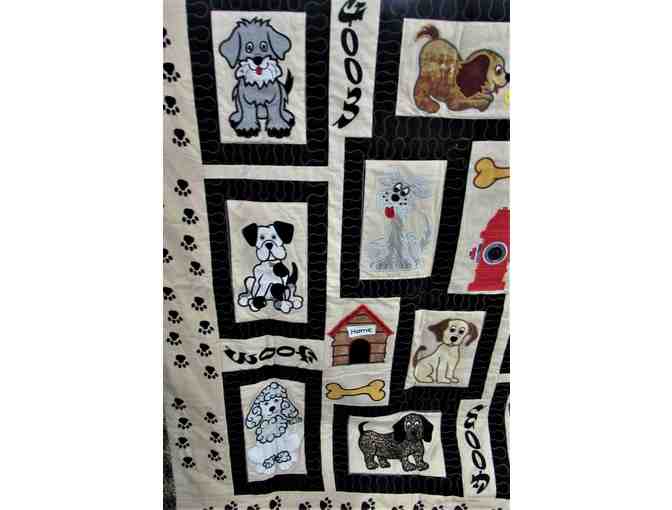 'WOOF' Handcrafted Dog Prints Quilt