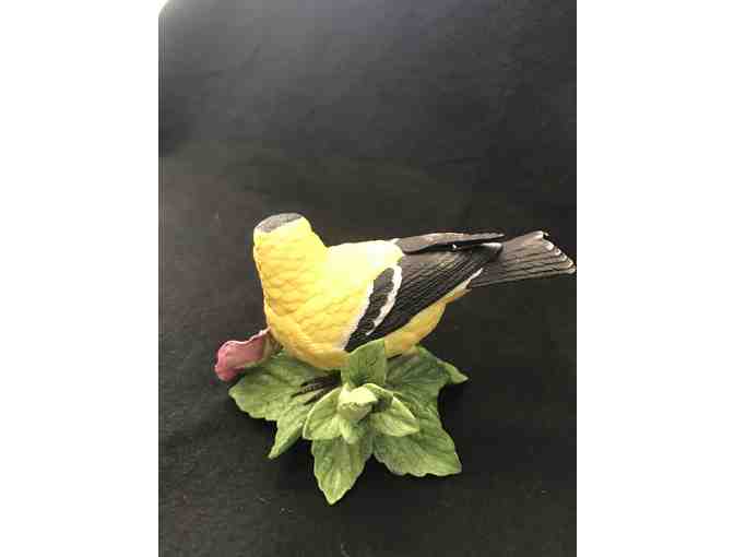 Porcelain Lenox Goldfinch