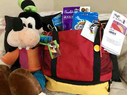 Goofy is taking you to Walt Disney World