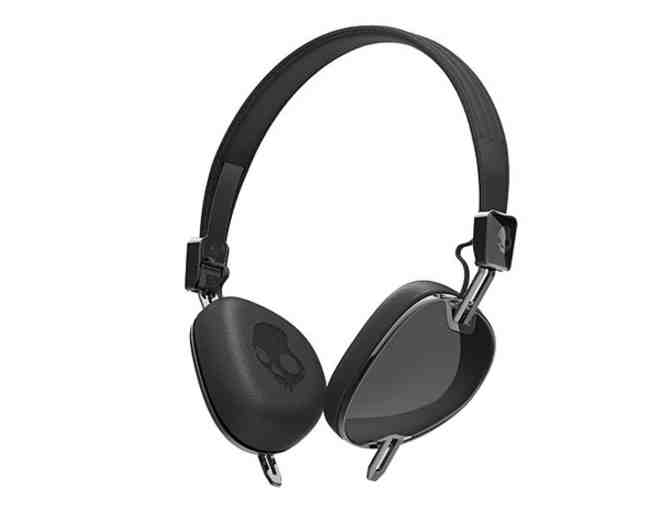SKULLCANDY: Navigator Headphones