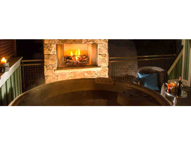 TORCHLIGHT INN: 2 Night Stay