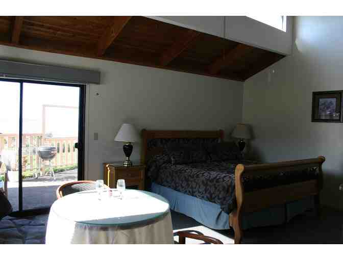 5196 - Two Nights for Two, Spa Room - Fort Ross Lodge, Jenner