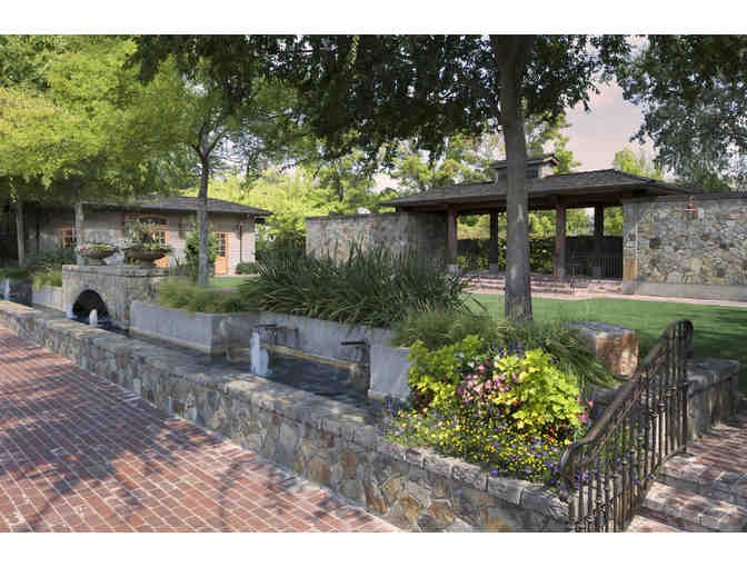 7108 - Art and Appetizers Package - V Marketplace, Yountville