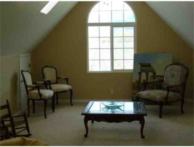 7194 - One Night Country Farm House Room for 2 - Makiivka Estate Farm Reserve, Lakeport