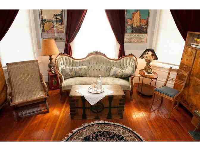 7264 - Two Nights Mid-Week for 2 - Cherry Hill Bed & Breakfast Inn, Petaluma