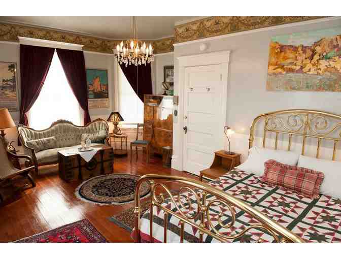 7265 - Two Nights Mid-Week for 2 - Cherry Hill Bed & Breakfast Inn, Petaluma