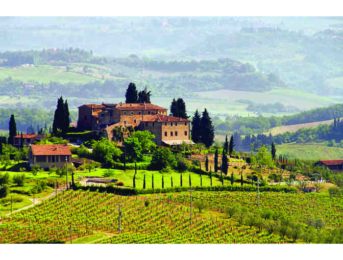 5226 - Eleven Day Flavors of Italy Guided Tour for Two - AAA Travel and Trafalgar Tours