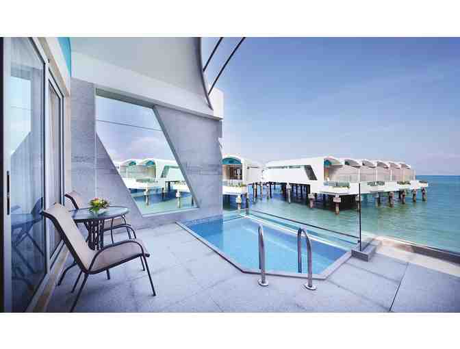 5141 - Four Nights for 2, Mid-Week, Premium Pool Villa, Lexis Hotel Group, Malaysia - Photo 3