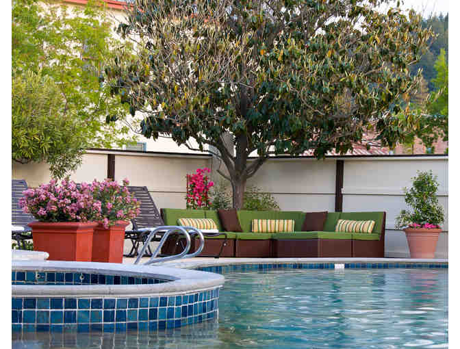 Three Nights in a Splendido Jacuzzi Suite for 2, Roman Spa Hot Springs Resort, Calistoga