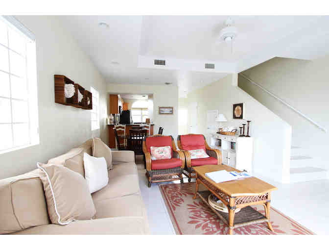 4 Nights for 2, One Bedroom Beachfront Apartment & More, Turtle Nest Inn, Grand Cayman - Photo 4