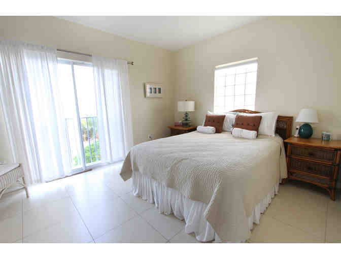 4 Nights for 2, 1 Bedroom Beachfront Apartment, Turtle Nest Inn, Bodden Town, Grand Cayman - Photo 5