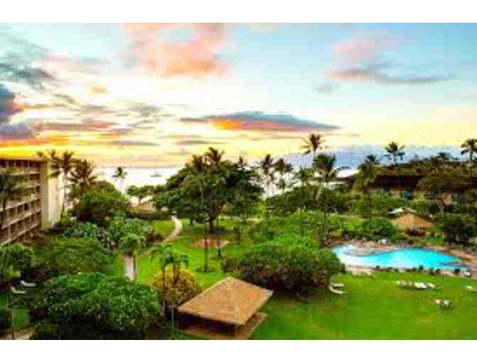 Four Nights for Two with Buffet Breakfast, Ka'anapali Beach Hotel, Lahaina, Maui