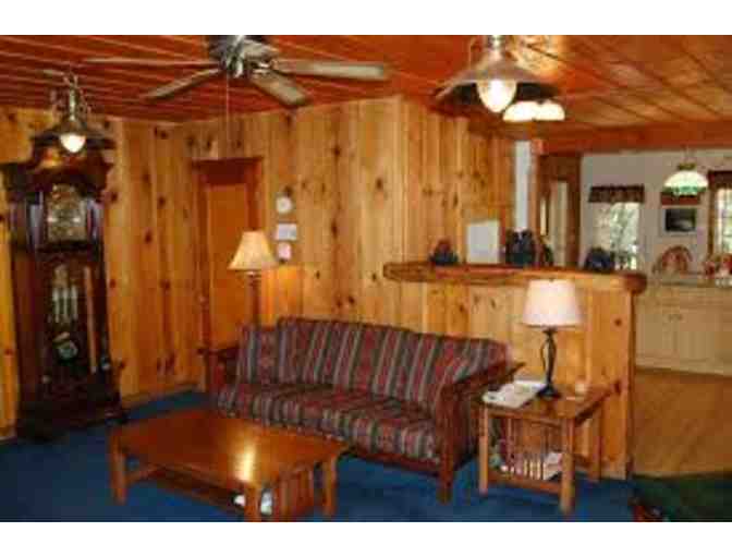 Two Nights in a 3 Bedroom Cabin, The Redwoods in Yosemite, Wawona