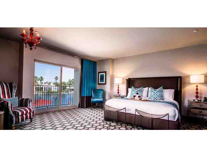 Two Nights for Two with Daily Breakfast, The Chateau at Lake La Quinta, La Quinta