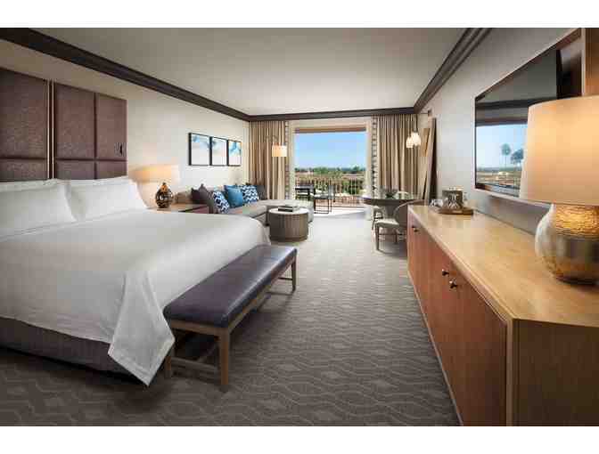 Two Nights for Two, Deluxe View Guest Room, The Phoenician, Scottsdale AZ - Photo 6