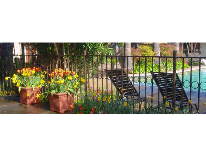 Two Nights for 2 and a mineral/mud bath, Roman Spa Hot Springs Resort, Calistoga