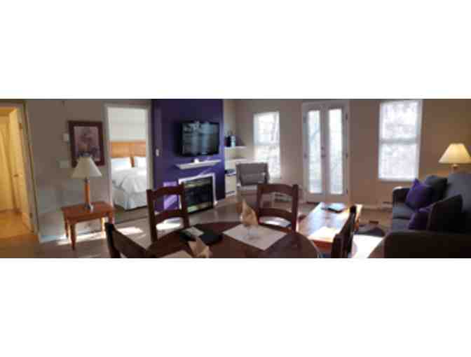 One Night in a Suite for up to 4 people, Times Square Suites, Vancouver BC