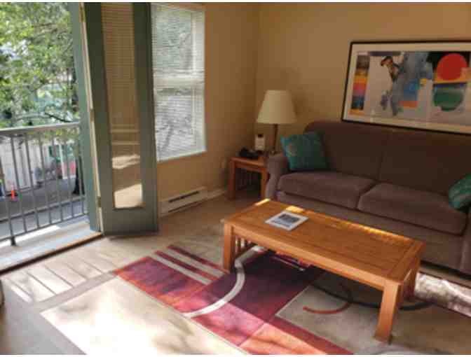 One Night in a Suite for up to 4 people, Times Square Suites, Vancouver BC