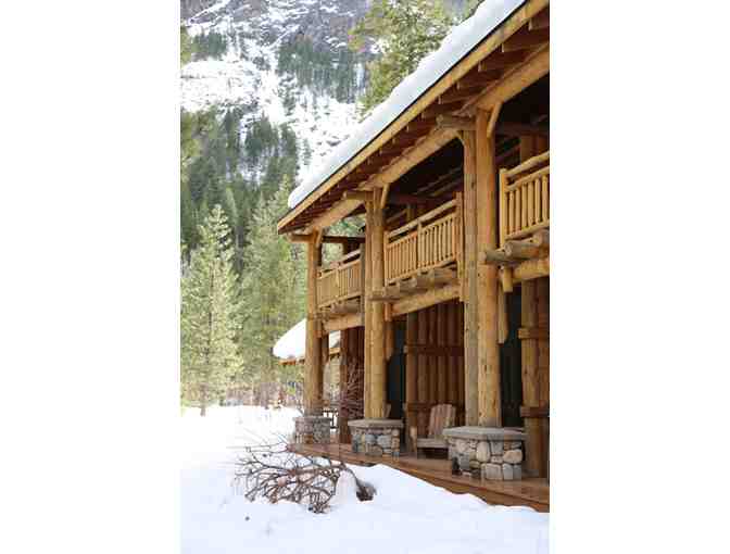 Two nights for 2, Freestone Inn, Mazama, WA