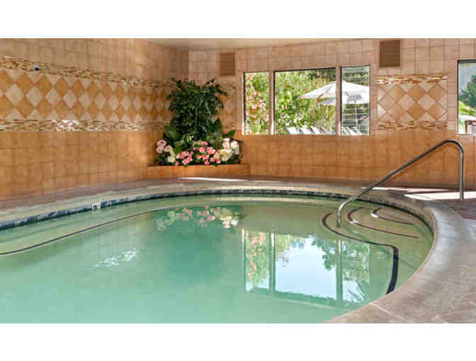 Two Nights for 2 and mineral/mud bath, Roman Spa Hot Springs Resort, Calistoga