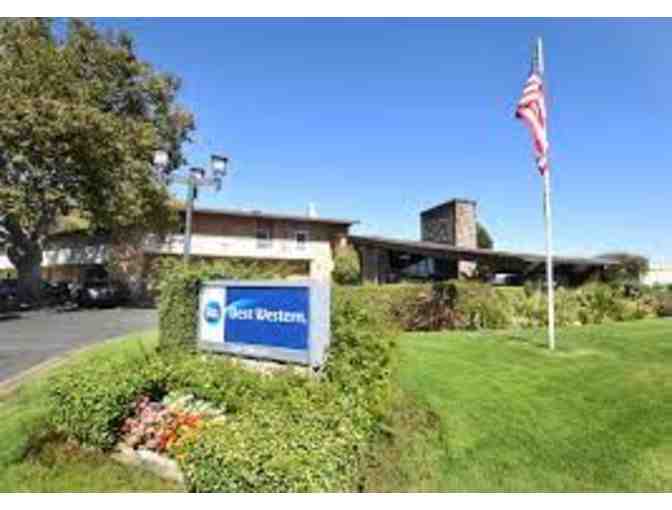 One Night for 2, choice of Reneson Hotels, CA