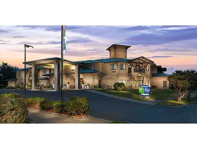 One Night for 2, choice of Reneson Hotels, CA