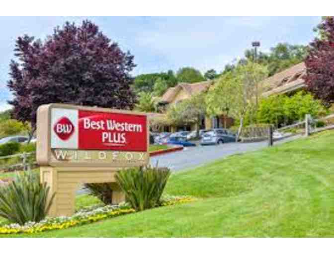 One Night for 2, choice of Reneson Hotels, CA