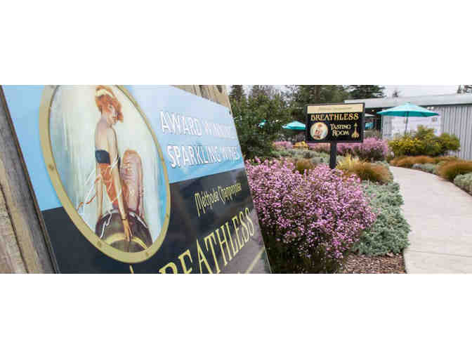 Sabrage Experience and Tasting, Breathless Sparkling Wines