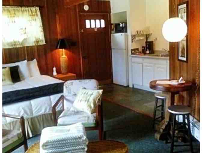 Two nights, Andiron Seaside Inn and Cabins