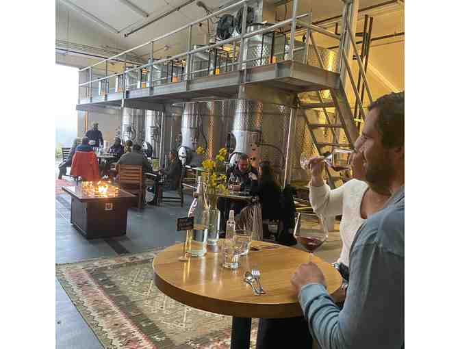 Art of Sparkling Experience. CAST Wines