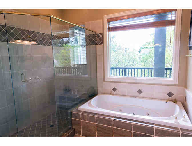 4-Night Stags Leap Experience for up to 8 people, Baldacci Family Vineyards