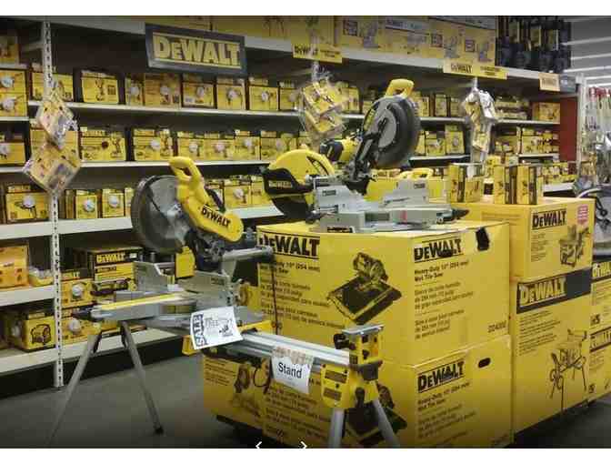 $25 gift certificate to North 40