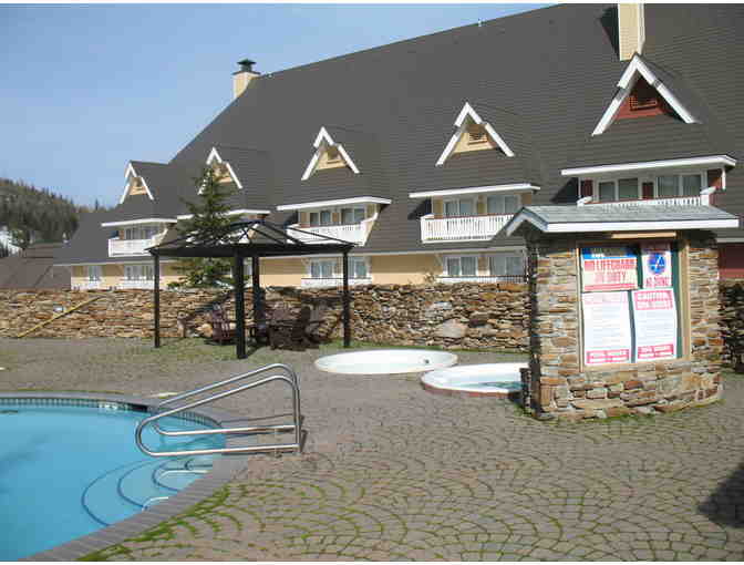 Weekend Luxury Condo @ Schweitzer with 8 lift tickets