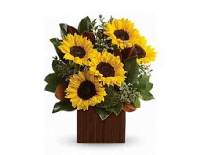 $25 gift certificate to Niemans Floral