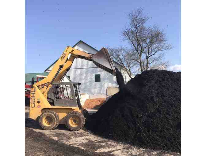 4 Yards Premium Shredded Mulch Delivered only in Frederick County