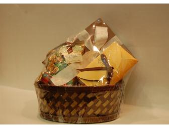 Godiva Chocolatier Gourmet Gift Basket Filled With Chocolates Galore