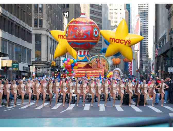 LIVE AUCTION ITEM! NEW YORK - MACY'S THANKSGIVING DAY PARADE GRANDSTAND SEAT FOR FOUR (4)