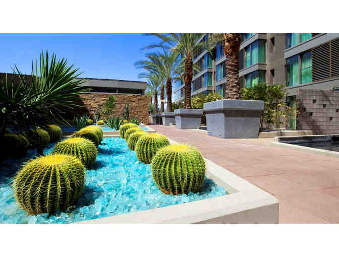 EXPERIENCE ARIZONA IN LUXURY - THREE NIGHT STAY WITH PARKING