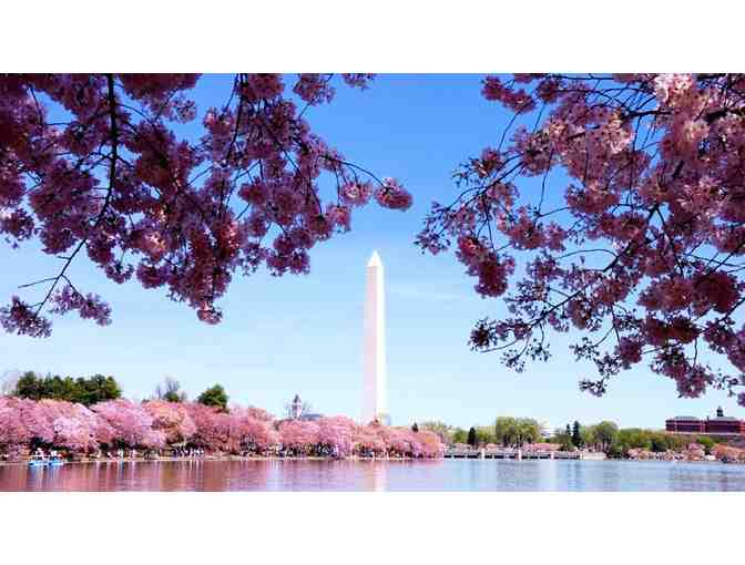 WASHINGTON, D.C. PACKAGE - THREE NIGHT WEEKEND STAY WITH BREAKFAST AND PARKING