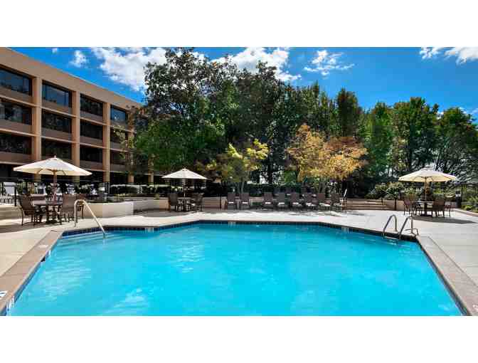 NASHVILLE AIRPORT MARRIOTT - TWO NIGHT WEEKEND STAY W/ BREAKFAST FOR TWO