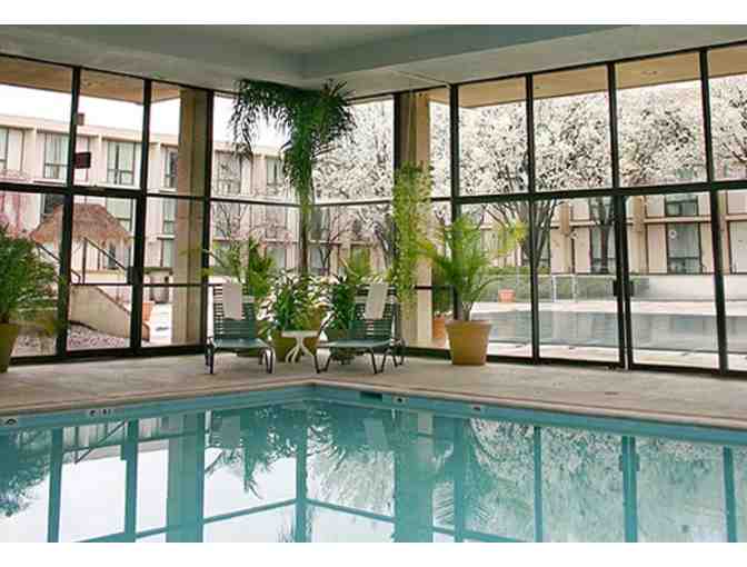 WASHINGTON, D.C. AREA - FIVE NIGHTS STAY W/ BREAKFAST FOR TWO EACH DAY